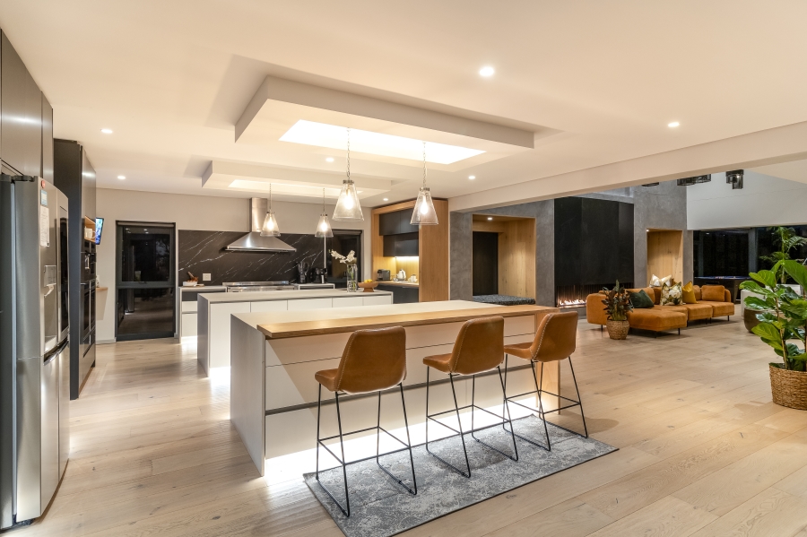 5 Bedroom Property for Sale in Pearl Valley at Val de Vie Western Cape